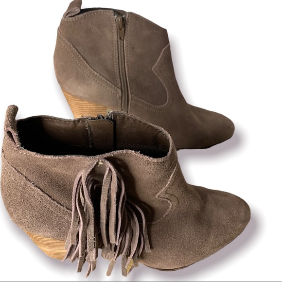 SoldSteve Madden Taupe Suede Ohio Fringe Western Ankle Booties Bohemian Sz 10 - Picture 5 of 6